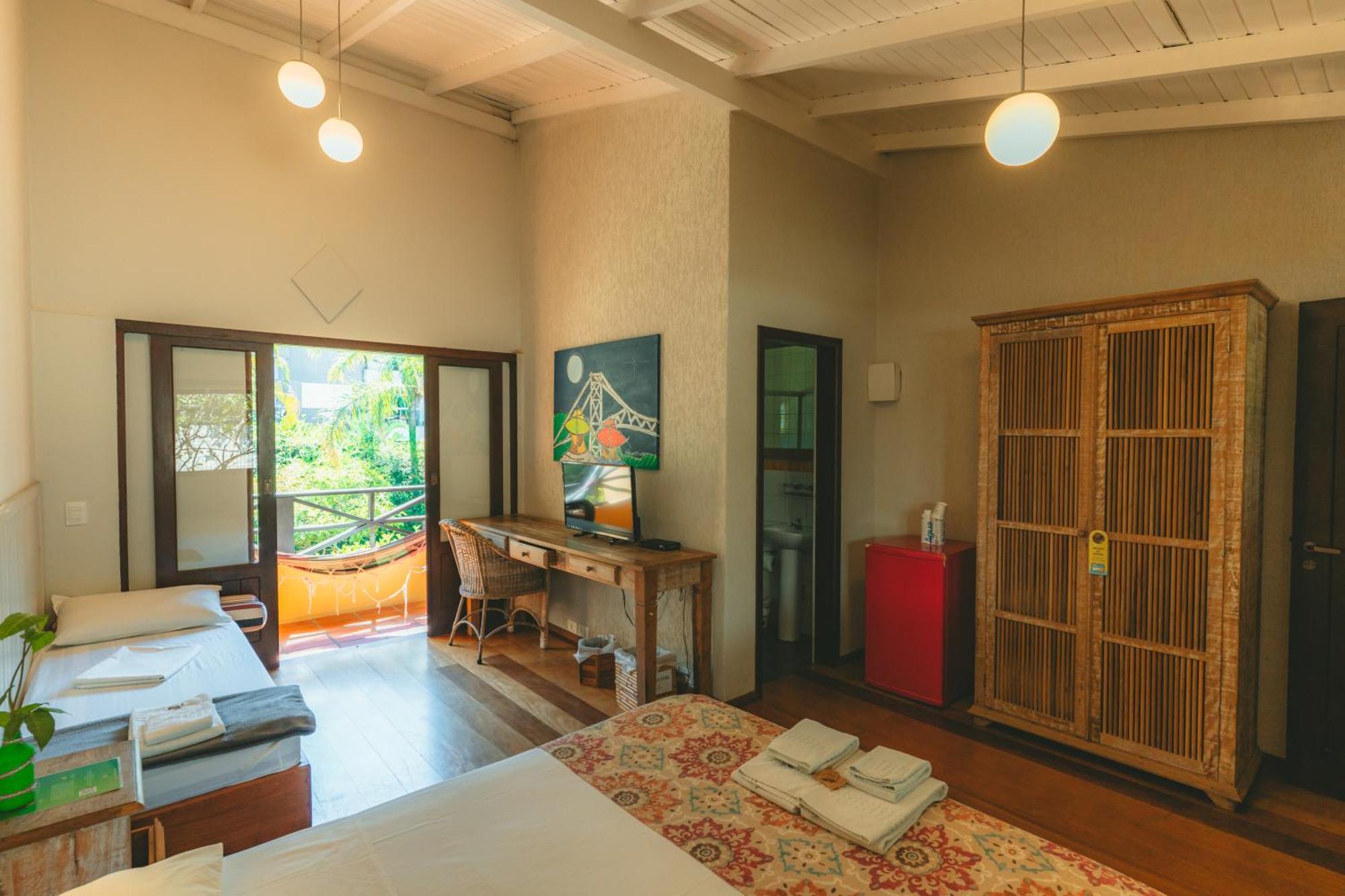 Pousada Vila Tamarindo Eco Lodge ฟลอเรียนอโปลิส ภายนอก รูปภาพ