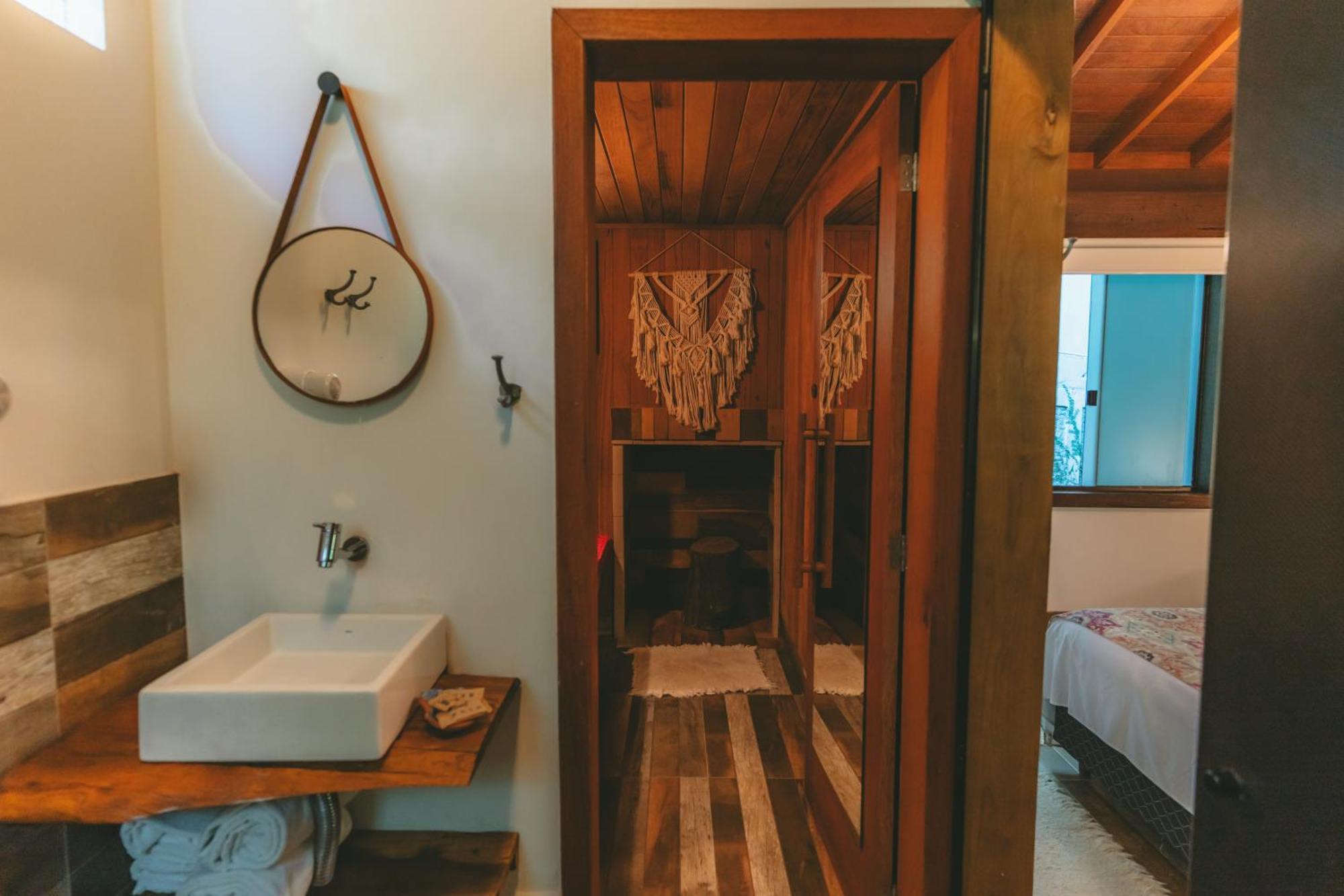 Pousada Vila Tamarindo Eco Lodge ฟลอเรียนอโปลิส ภายนอก รูปภาพ